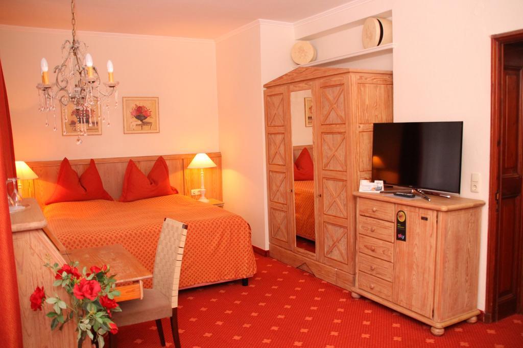 Romantik Im Hotel Villa Roehl Тимендорфер Странд Екстериор снимка